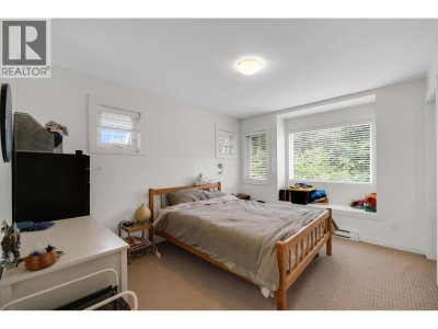 39885 GOVERNMENT Road | Squamish British Columbia | Slide Image Sixteen