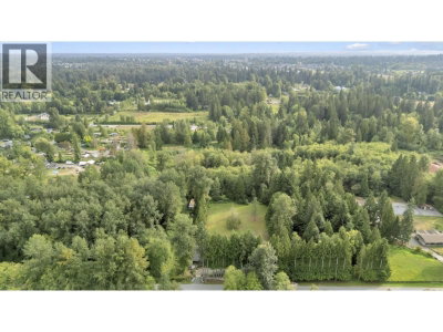 22288 136 Avenue | Maple Ridge British Columbia | Slide Image Three