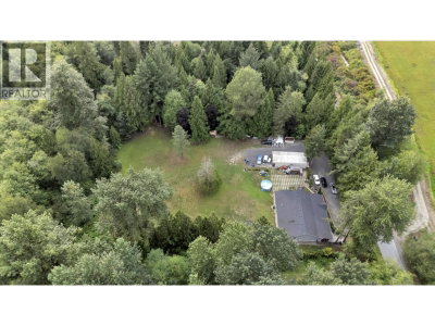 22288 136 Avenue | Maple Ridge British Columbia | Slide Image Five