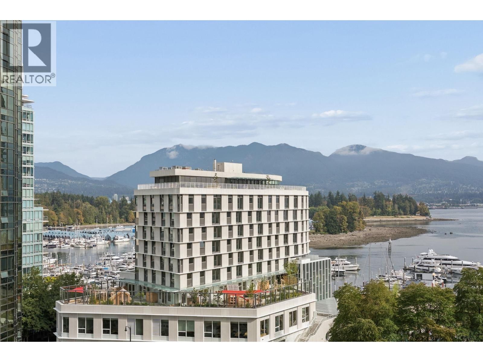 1328 PENDER Street, Vancouver, British Columbia V6E 4T1