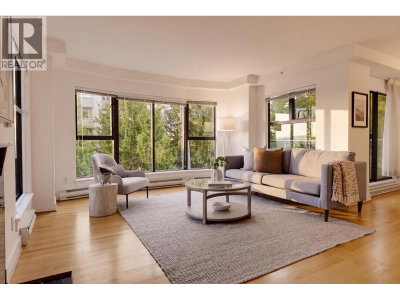 1410 BUTE Street | Vancouver British Columbia | Slide Image Nine