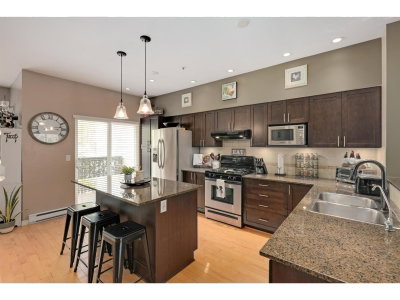 21535 88 Avenue | Langley British Columbia | Slide Image Two