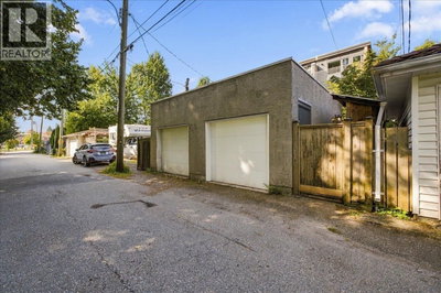 3008 VICTORIA Drive | Vancouver British Columbia | Slide Image Thirty-five