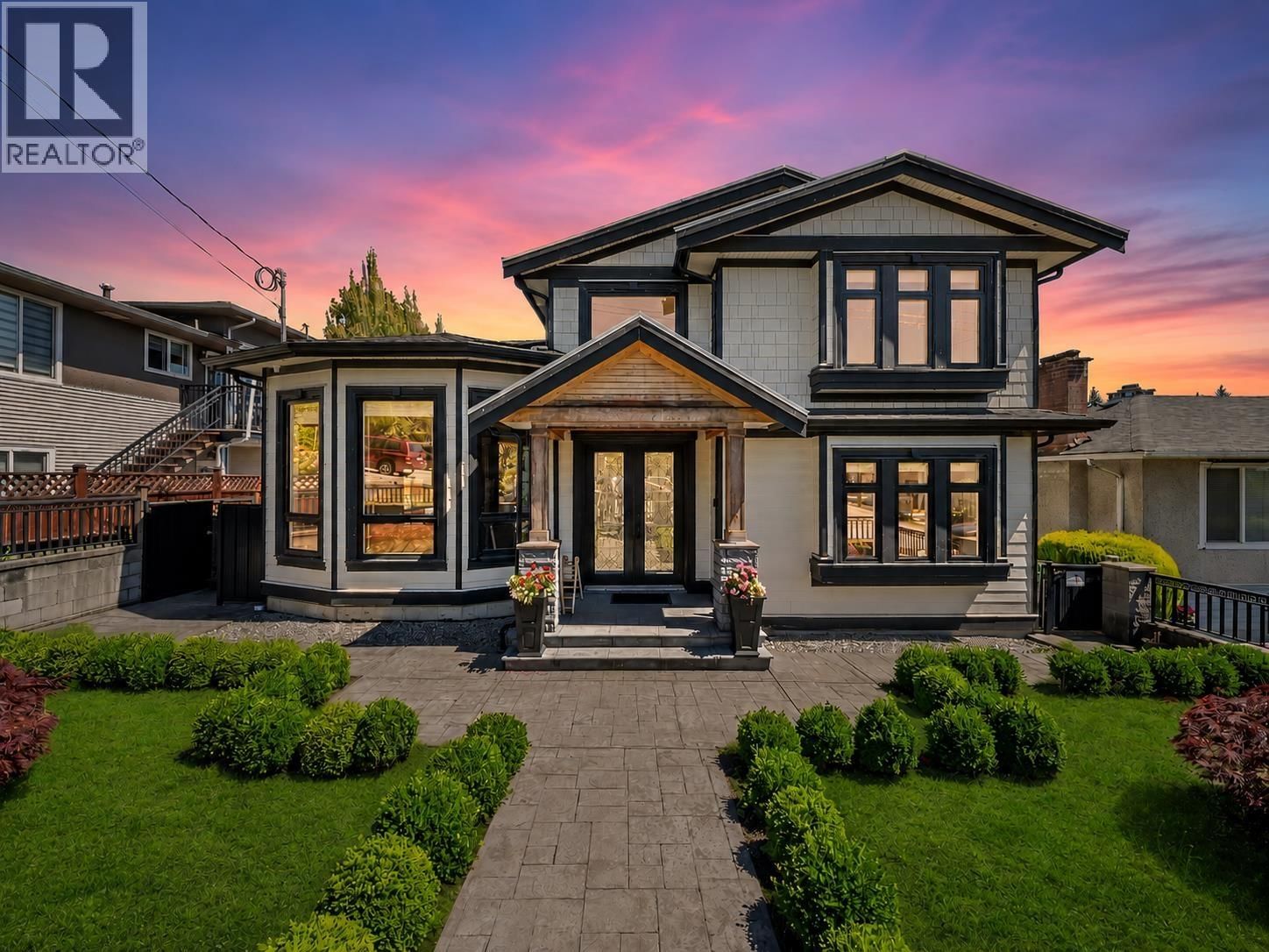 7626 HEDLEY Avenue, Burnaby, British Columbia V5E 2R3