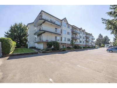 33535 KING Road | Abbotsford British Columbia | Slide Image Three