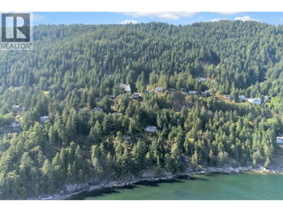 687 CHANNELVIEW Drive | Bowen Island British Columbia | Slide Image Thirty-seven