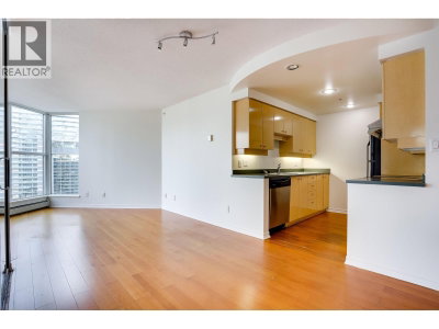 1009 EXPO Boulevard | Vancouver British Columbia | Slide Image Five