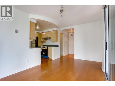 1009 EXPO Boulevard | Vancouver British Columbia | Slide Image Nine