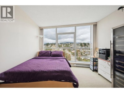 2225 HOLDOM Avenue | Burnaby British Columbia | Slide Image Fifteen
