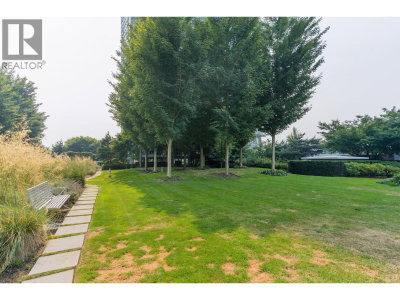 2225 HOLDOM Avenue | Burnaby British Columbia | Slide Image Twenty-seven