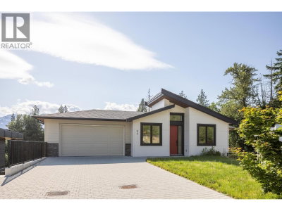 3385 MAMQUAM Road | Squamish British Columbia | Slide Image Two