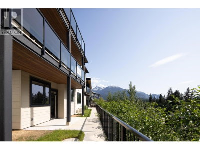 3385 MAMQUAM Road | Squamish British Columbia | Slide Image Thirty-eight