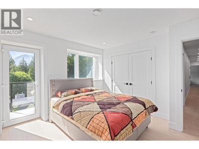 3385 MAMQUAM Road | Squamish British Columbia | Slide Image Six
