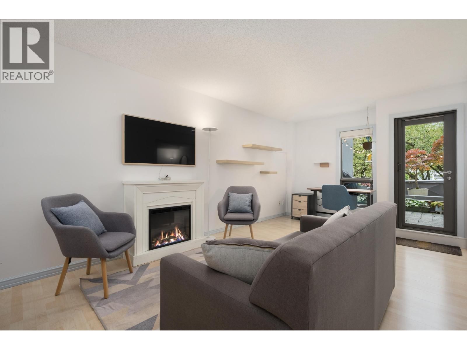 1477 FOUNTAIN Way, Vancouver, British Columbia V6H 3W9
