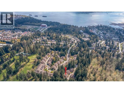 1188 STRATHAVEN Drive | North Vancouver British Columbia | Slide Image Thirty