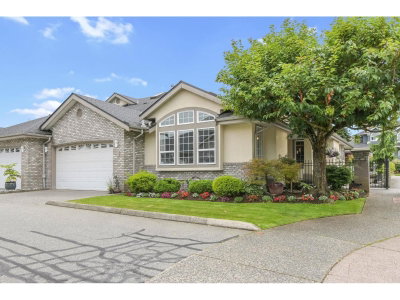 32777 CHILCOTIN Drive | Abbotsford British Columbia | Slide Image One