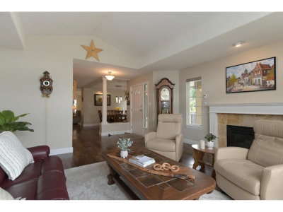 32777 CHILCOTIN Drive | Abbotsford British Columbia | Slide Image Six