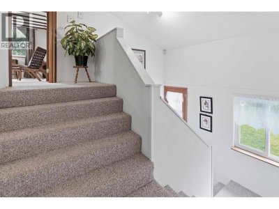 11626 248 Street | Maple Ridge British Columbia | Slide Image Thirteen