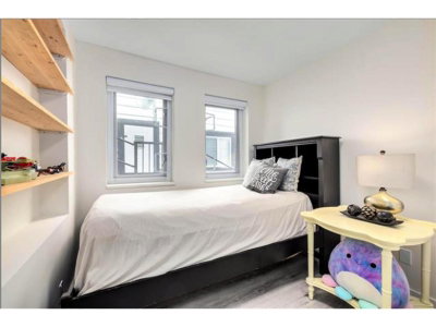 15152 VICTORIA Avenue | White Rock British Columbia | Slide Image Twenty-one