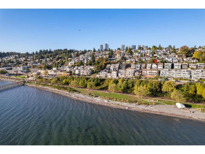 15152 VICTORIA Avenue | White Rock British Columbia | Slide Image Thirty-six