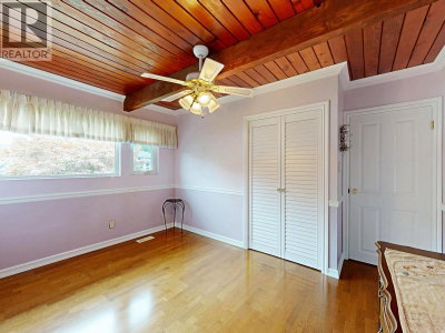 901 DUNDONALD Drive | Port Moody British Columbia | Slide Image Twenty-two