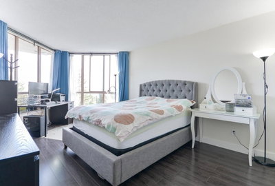 14881 103A Avenue | Surrey British Columbia | Slide Image Thirteen