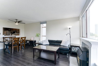 14881 103A Avenue | Surrey British Columbia | Slide Image Six