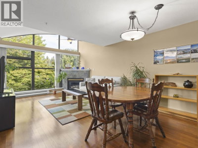 225 NEWPORT Drive | Port Moody British Columbia | Slide Image Two