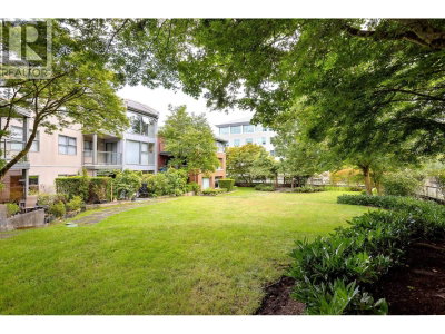 225 NEWPORT Drive | Port Moody British Columbia | Slide Image Twenty-eight