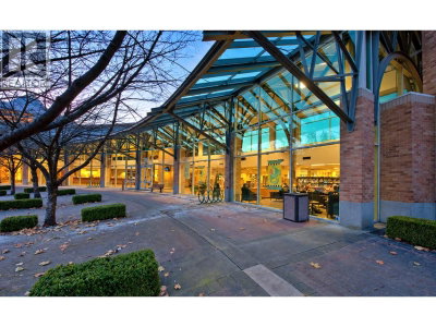 225 NEWPORT Drive | Port Moody British Columbia | Slide Image Thirty-five