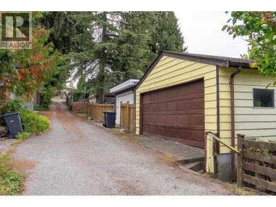 234 ST. JAMES Road | North Vancouver British Columbia | Slide Image Fifteen