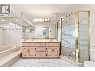 1708 PRESTWICK Drive | Vancouver British Columbia | Slide Image Thirteen
