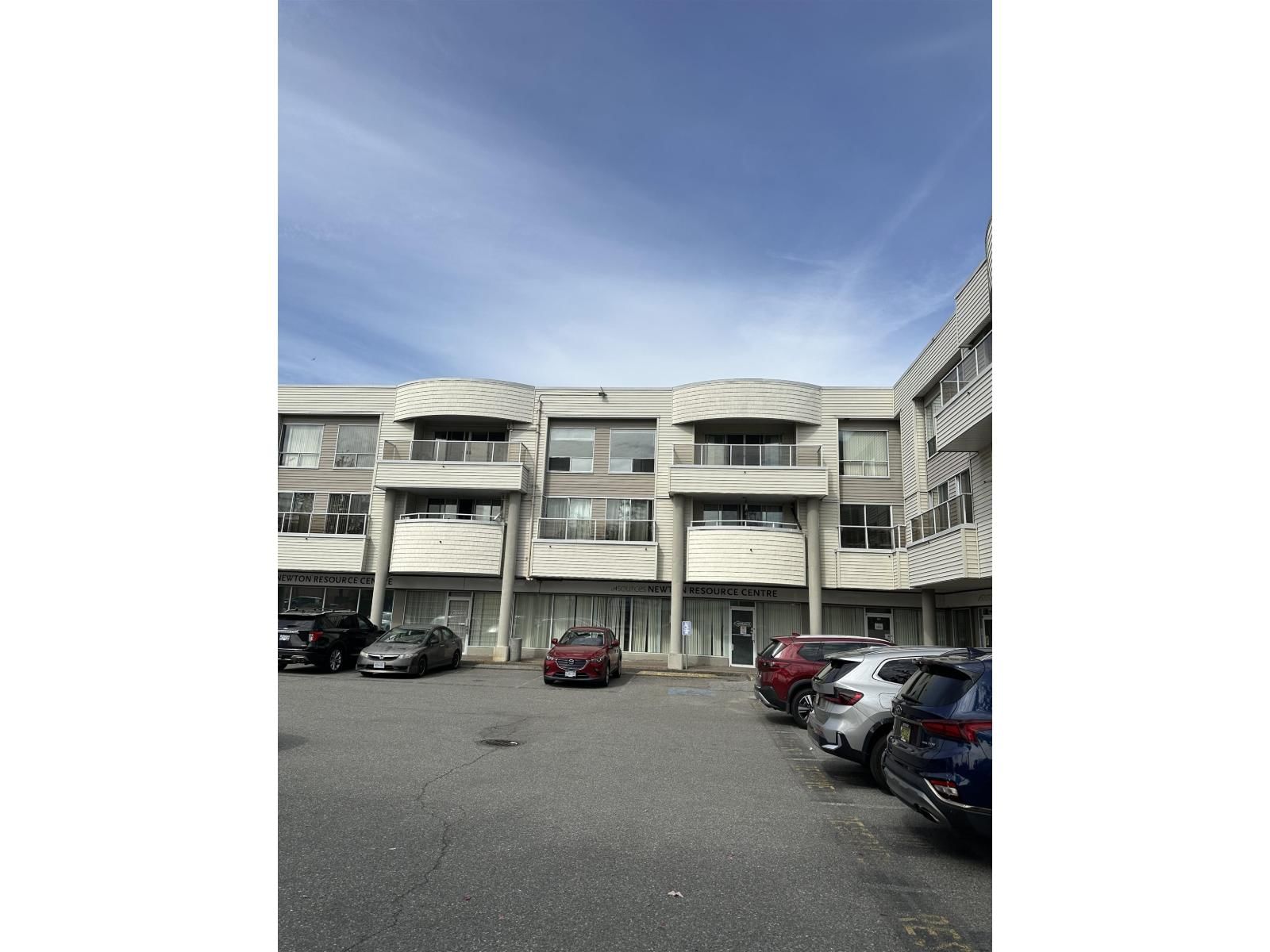 13771 72A Avenue, Surrey, British Columbia V3W 9C6