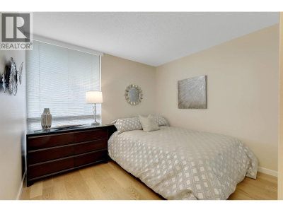 9603 MANCHESTER Drive | Burnaby British Columbia | Slide Image Twenty-four