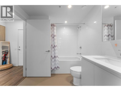 3809 EVERGREEN Place | Burnaby British Columbia | Slide Image Fifteen