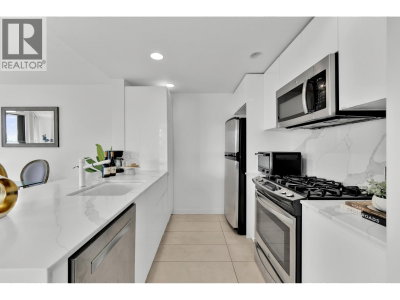 455 BEACH Crescent | Vancouver British Columbia | Slide Image Fifteen