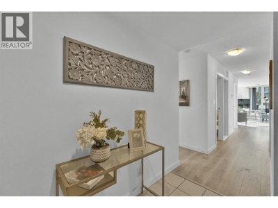455 BEACH Crescent | Vancouver British Columbia | Slide Image Twenty-six