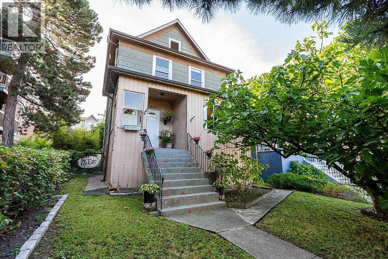 1342 GRANT Street Vancouver British Columbia, V5L 2X5 - 5 Bedrooms Home For Sale