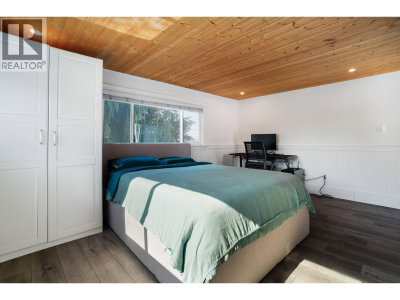 23080 DYKE ROAD | Richmond British Columbia | Slide Image Nineteen