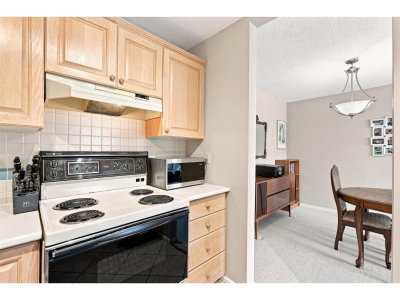 1840 SOUTHMERE Crescent East | Surrey British Columbia | Slide Image Eight