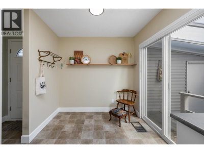 5379 REGATTA Way | Delta British Columbia | Slide Image Thirteen