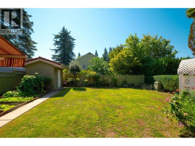 6440 ROSEBERY Avenue | West Vancouver British Columbia | Slide Image Thirty-four