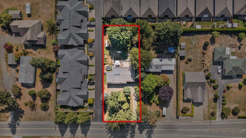 44850 KEITH WILSON Road Chilliwack British Columbia, V2R 3J9 - 6 Bedrooms Home For Sale