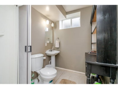 35543 DINA Place | Abbotsford British Columbia | Slide Image Thirty-four
