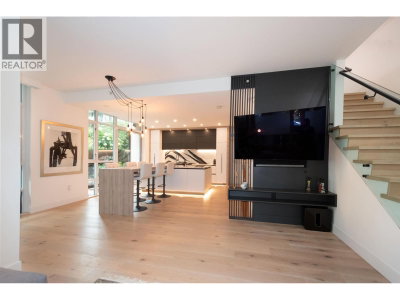 180 ATHLETES Way | Vancouver British Columbia | Slide Image Six