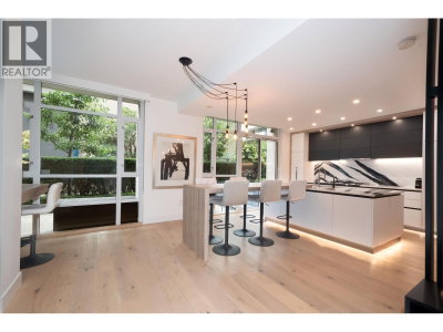 180 ATHLETES Way | Vancouver British Columbia | Slide Image Eight