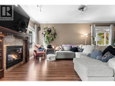 21492 DONOVAN Avenue | Maple Ridge British Columbia | Slide Image Thirteen