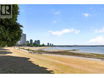 1995 BEACH Avenue | Vancouver British Columbia | Slide Image Twenty-two