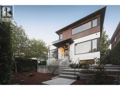 50 DIEPPE Place | Vancouver British Columbia | Slide Image One
