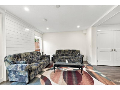 7474 138 Street | Surrey British Columbia | Slide Image Nine